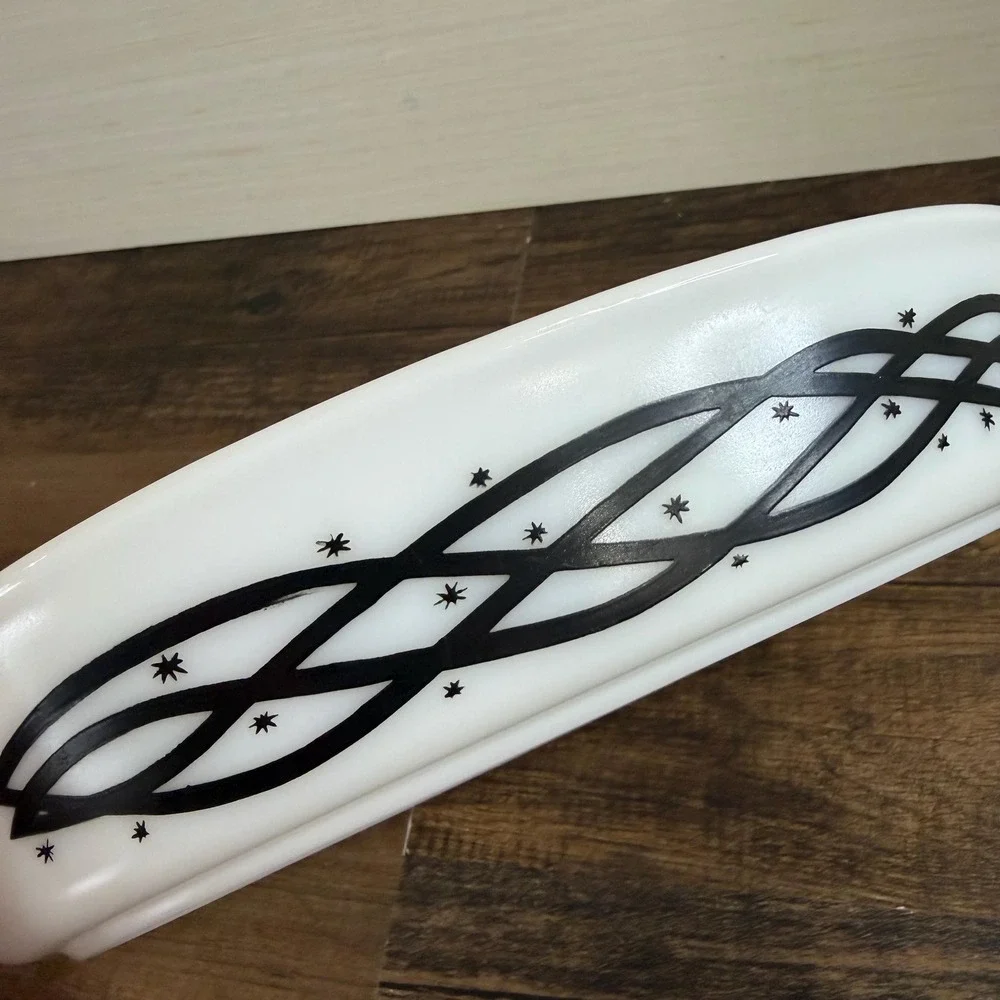 VTG Pyrex Barbed Wire Divided Casserole Dish, White Opal Glass Oval Serving Bowl